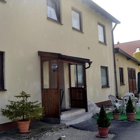 Gastehaus Sebastian Hostal Erding Exterior foto